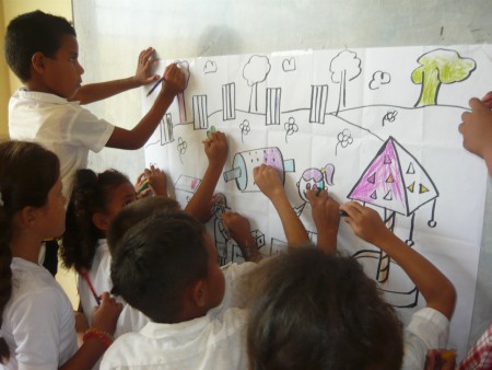 Y para mejorar la convivencia de mis estudiantes y el trabajo en equipo, una actividad de coloreado como "sardinas en lata".